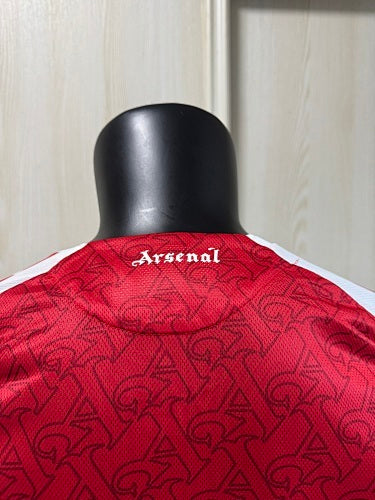 1ª Equipación Arsenal 25/26